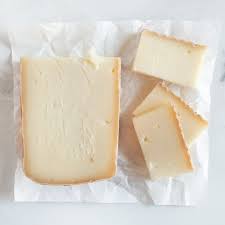 Buffalo Quadrello Cheese 200g (±10%) - Quattro Portoni