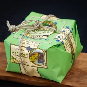 Traditional Panettone with dark Chocolate Drops and Pistachio Cream 900g - Galup Galup - Panettone @Mercato Gourmet | Your Italian Gourmet Supermarket