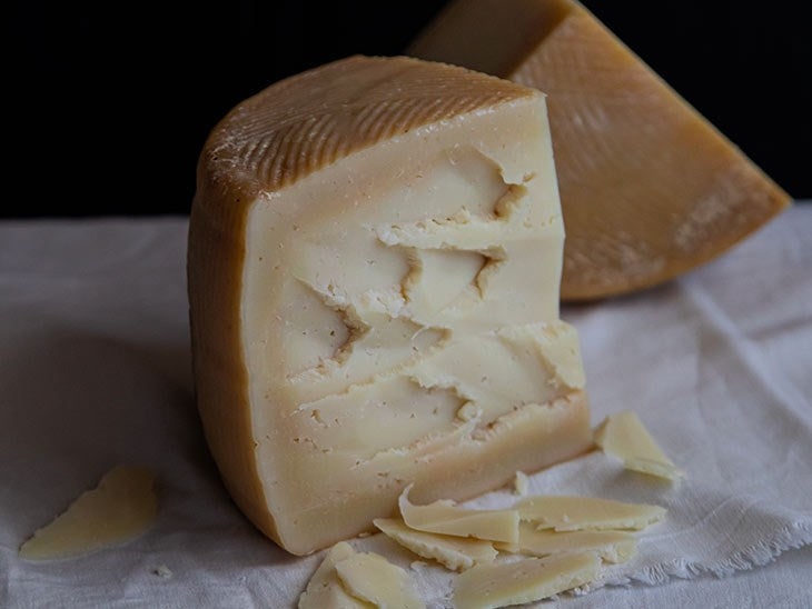 Buffalo Granbù Cheese 200g (±10%) - Quattro Portoni