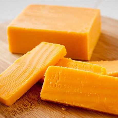 Mature Cheddar 200g (±10%) Mercato Gourmet - Hard Cheese @Mercato Gourmet | Your Italian Gourmet Supermarket