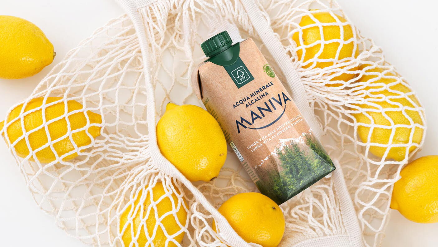 Biodegradable Smile Box pH8 Mineral Water - Maniva Maniva - Water @Mercato Gourmet | Your Italian Gourmet Supermarket